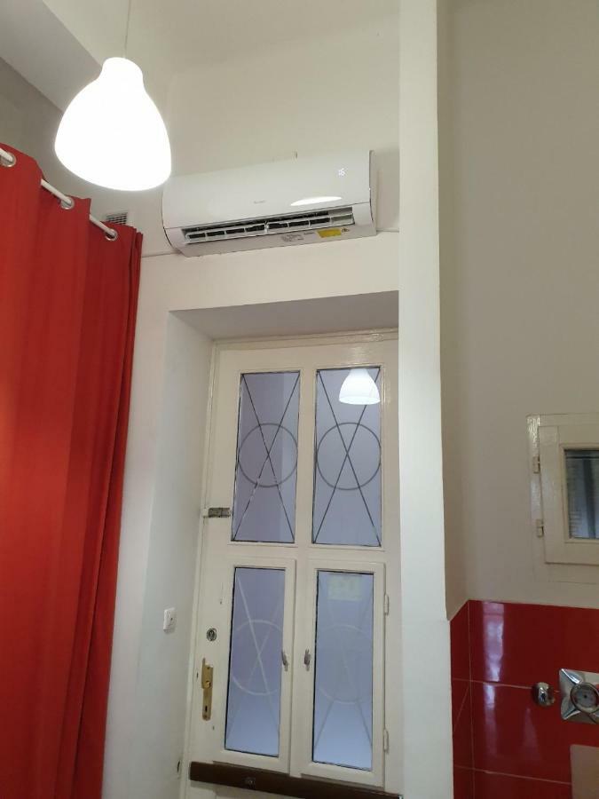F4 Fiumei Apartment Budapest Exterior foto
